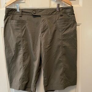 Royal Robbins Olive Green Bermuda shorts